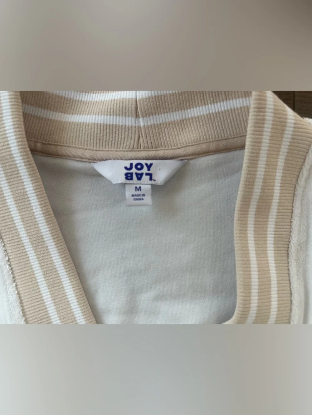 Joy Lab Cropped Cardigan Cream Neutral Preppy Coastal Grandma M - Picture 2 of 4